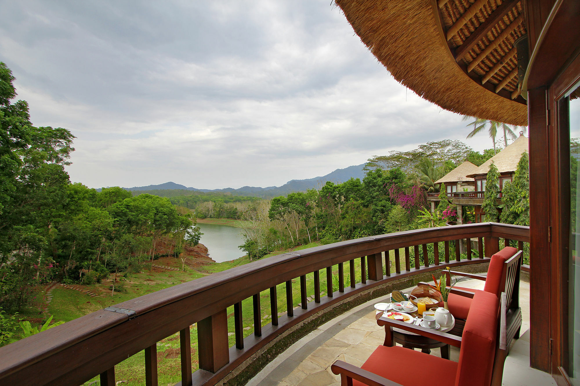 Taman Wana Resort Palasari Negara  Extérieur photo