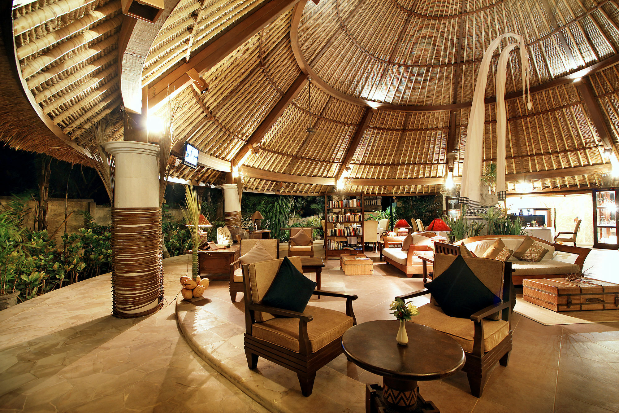 Taman Wana Resort Palasari Negara  Extérieur photo